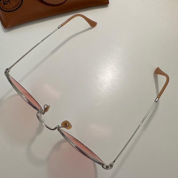Raybans Round Light Pink or Rose with Silver hardware - Picture 3 of 3